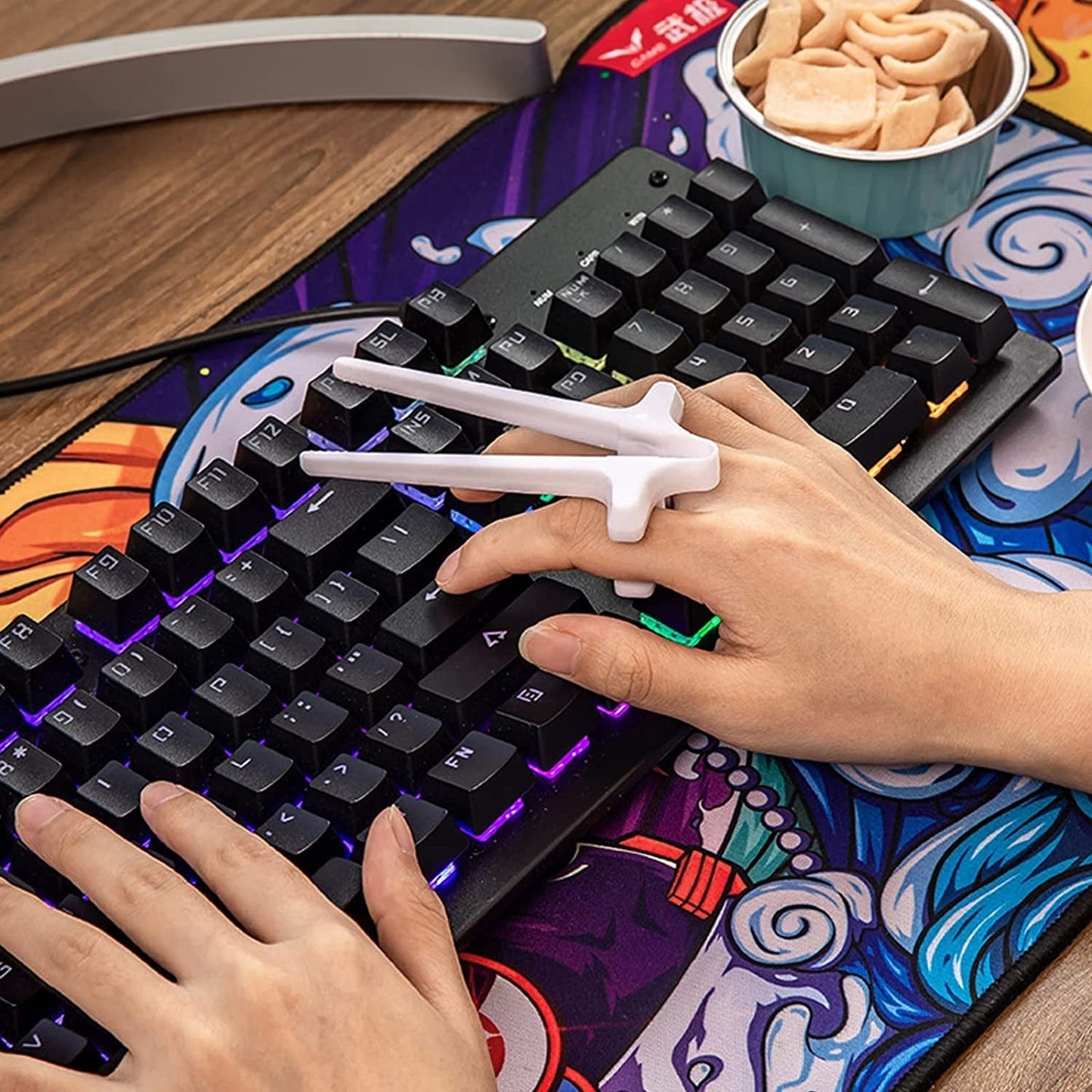 gamer snack clips for clean fingers, plastic finger snack sticks, gaming gear for snack lovers,