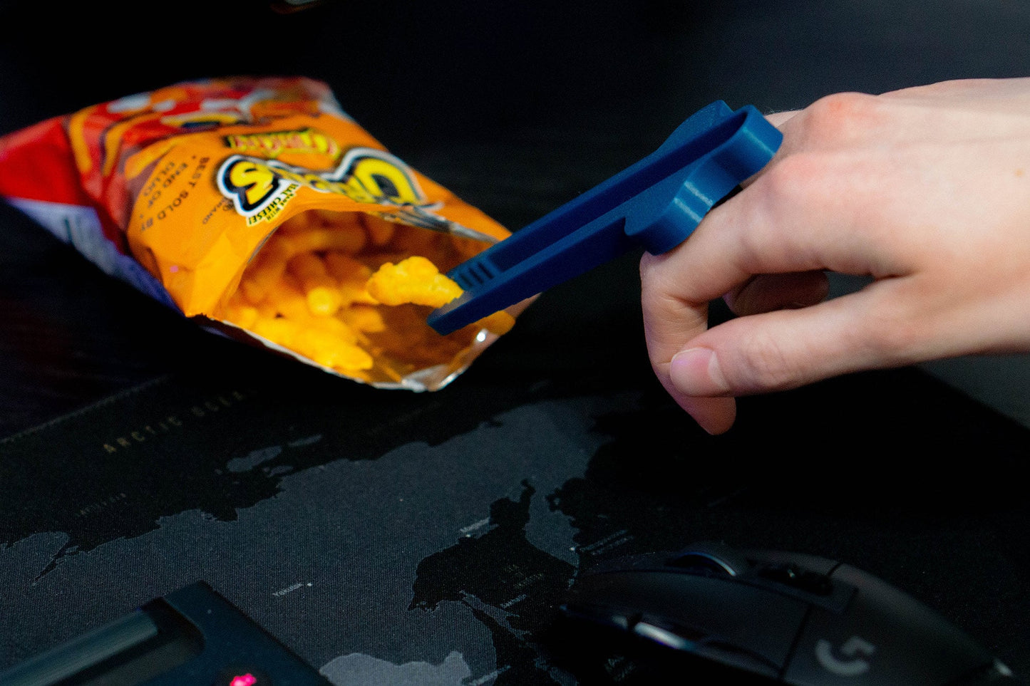 Finger Chopsticks Snack Grabber